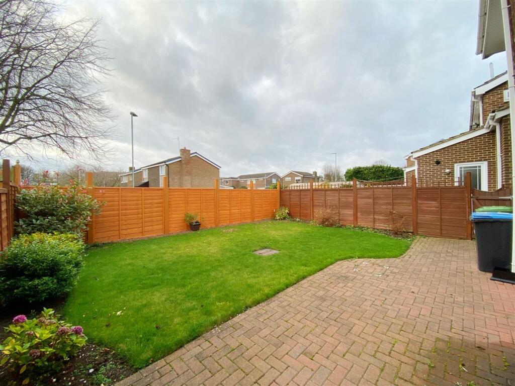 Garden 2.jpg