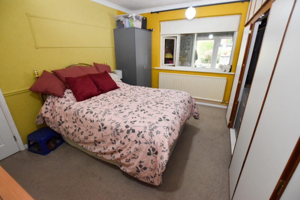 Bedroom 1a