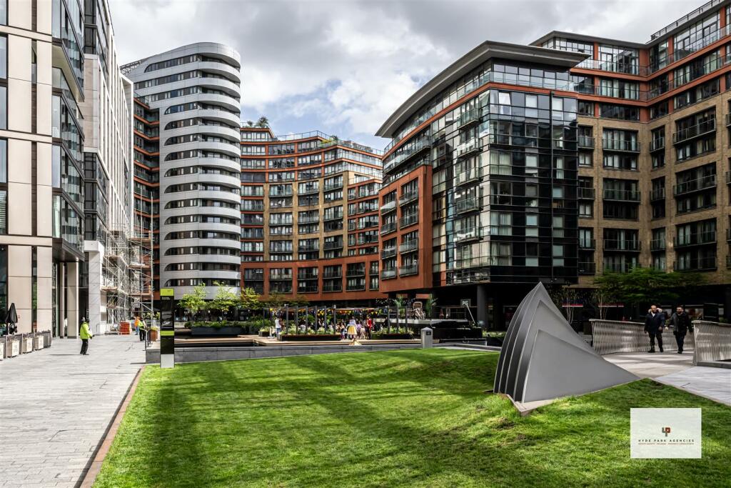 Balmoral Apartments 516-031 HR - HPA.jpg