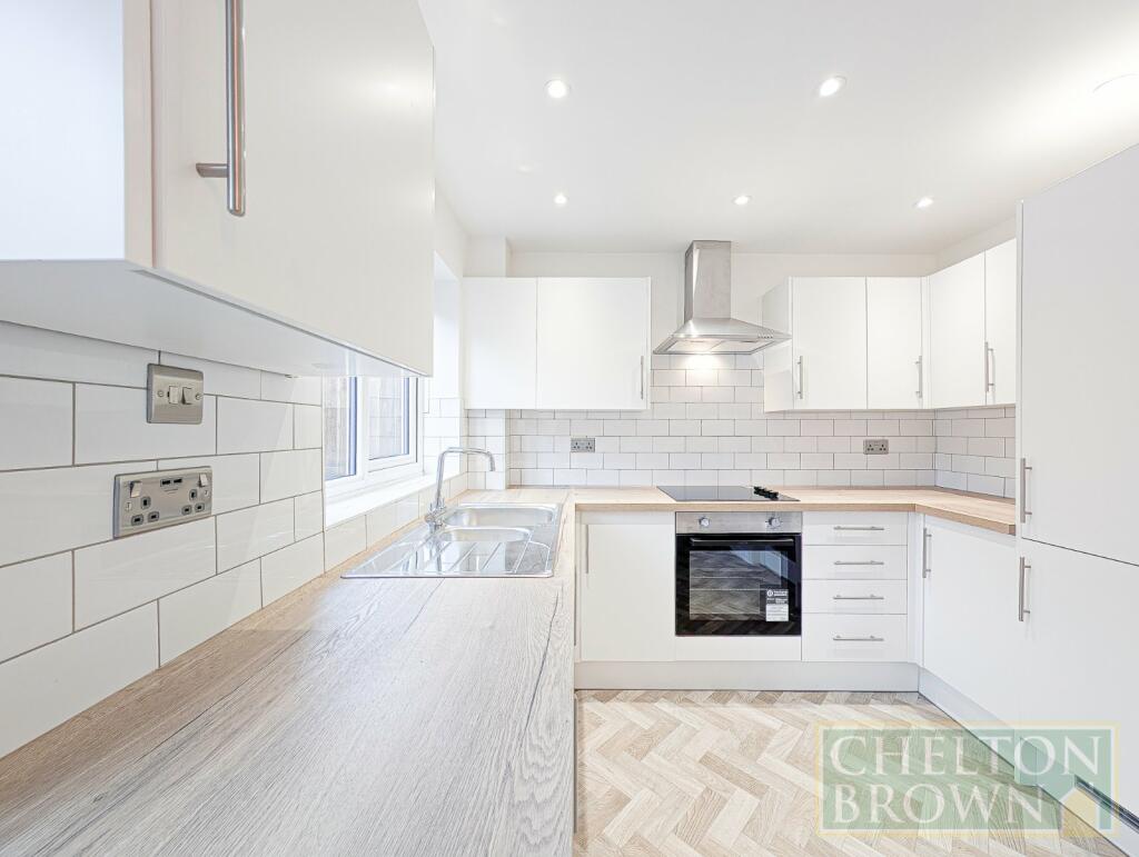 Kitchen &amp; Diner