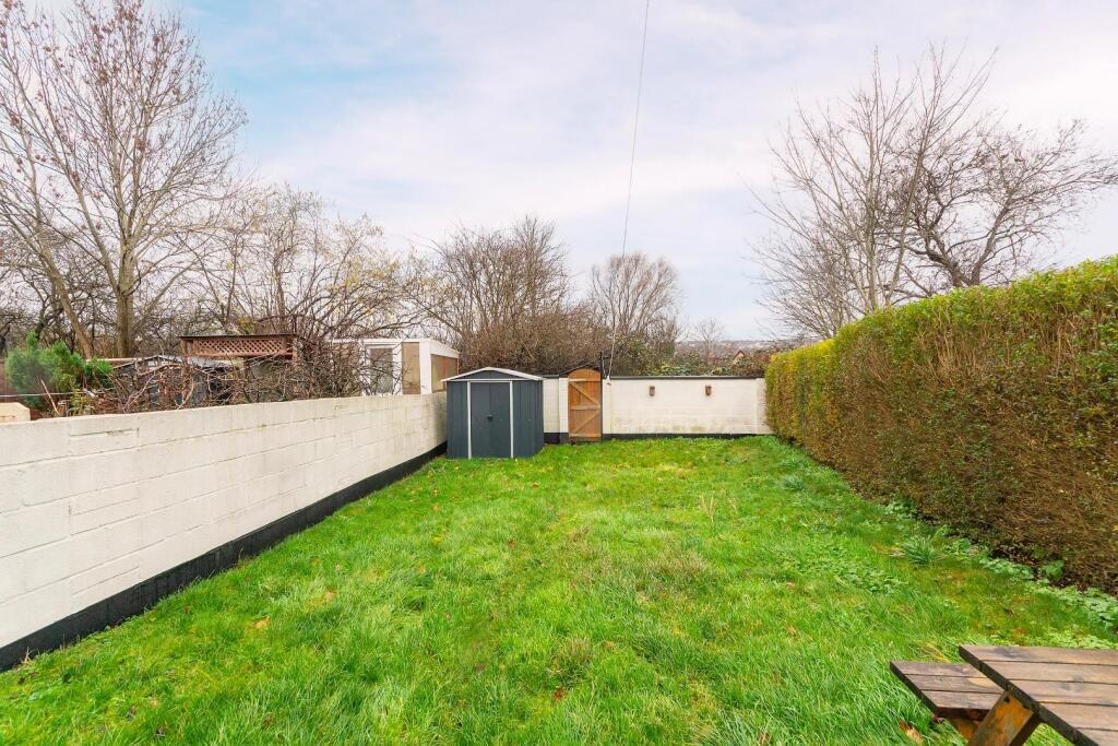 3B8RBR - External C.jpg