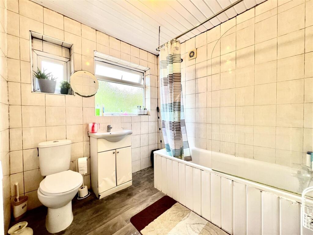 Family Bathroom
