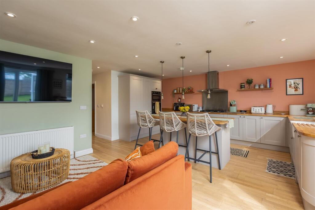Springfield Lane 15 Kitchen - Reception Room-2.jpg