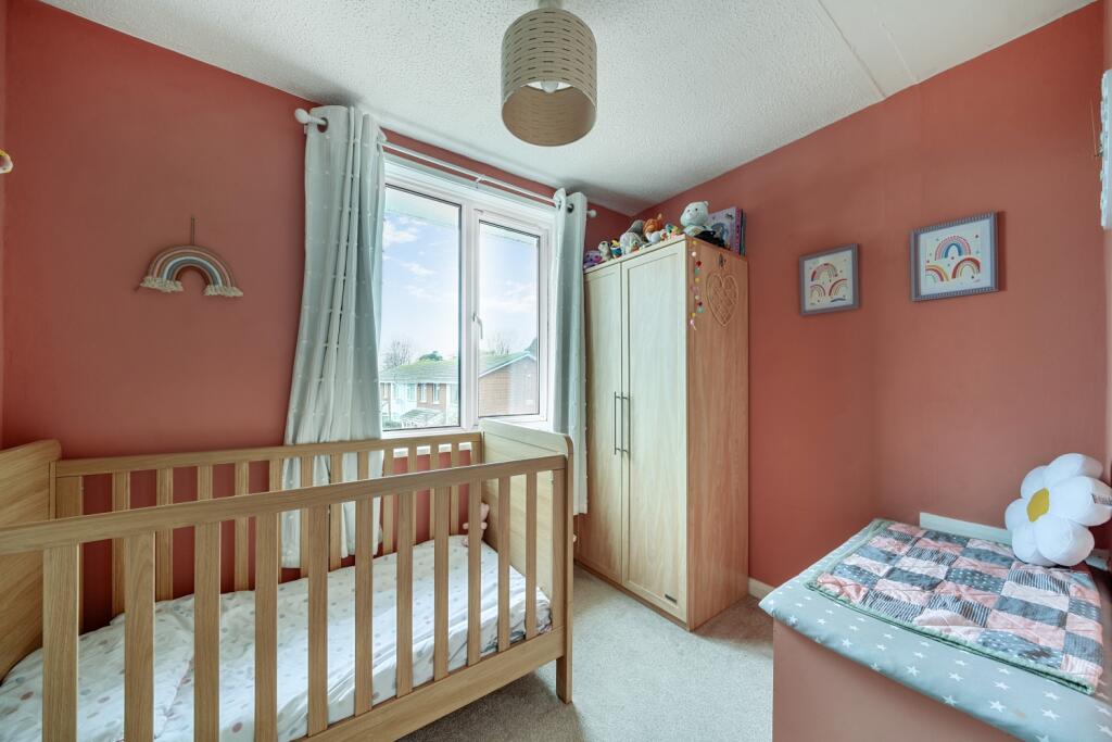 1385916-12-6928295cd8255