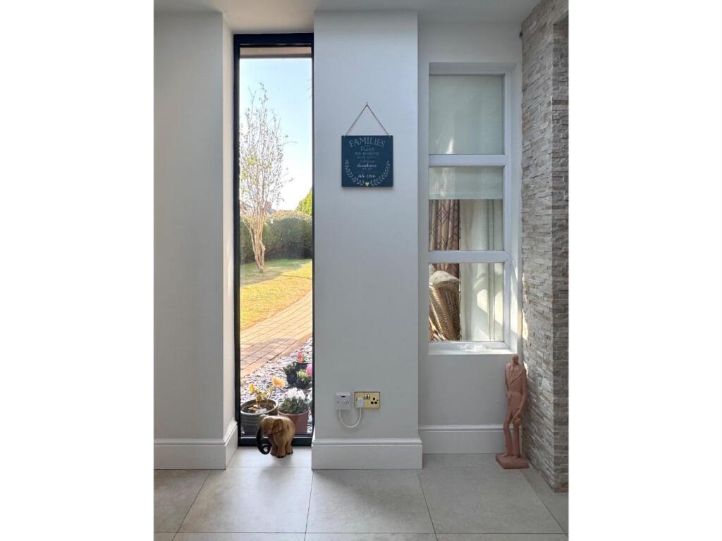 Apartment 1 - Entrance Hall