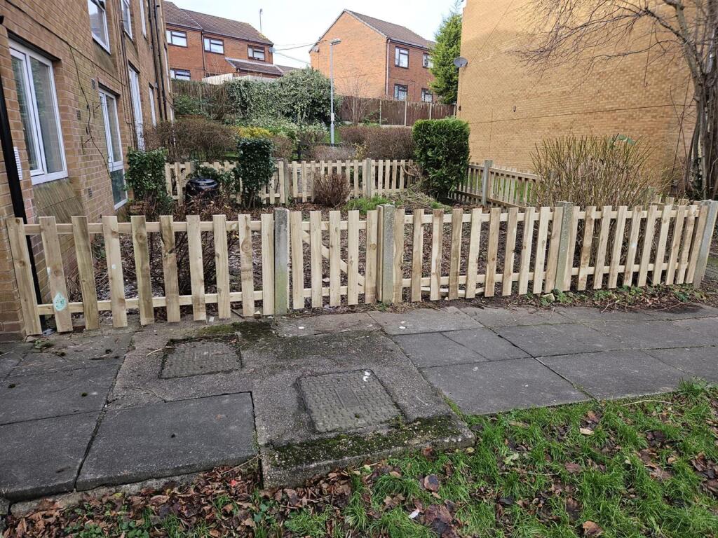 Garden (1).JPG