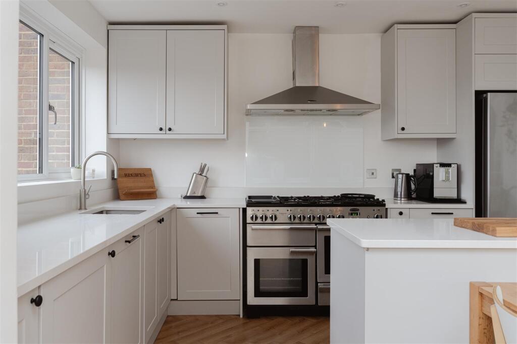 2 West Road, Reigate-2.jpg