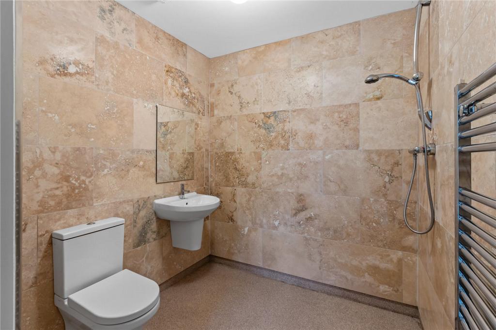 Bedroom 4 En-Suite