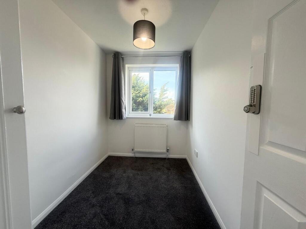 WhatsApp Image 2025-09-29 at 13.48.00 (1).jpeg