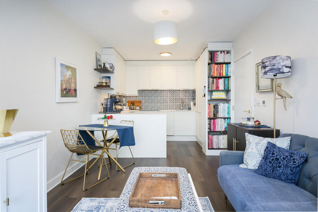 Point Pleasant, London, SW18