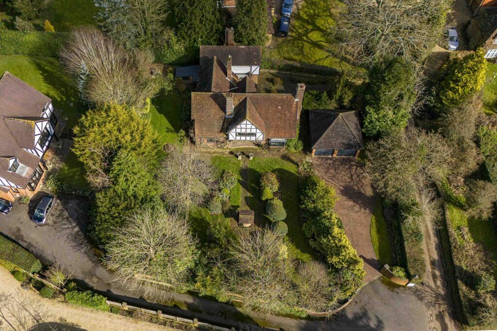 Old Barns Cottage, Finch Lane, HP9 2TL  (LOW RES)-