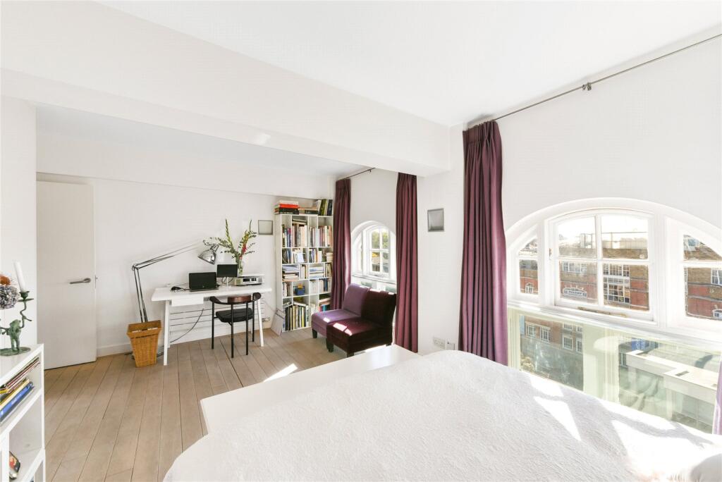 Principal Bedroom