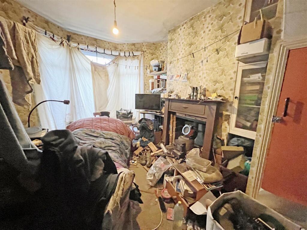 10 - End-terraced House for Auction, Horfield, Bri