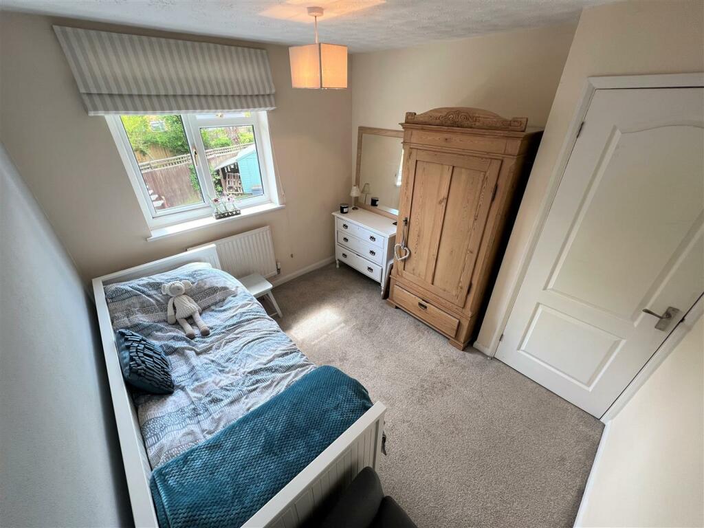 Bedroom 3B.JPG