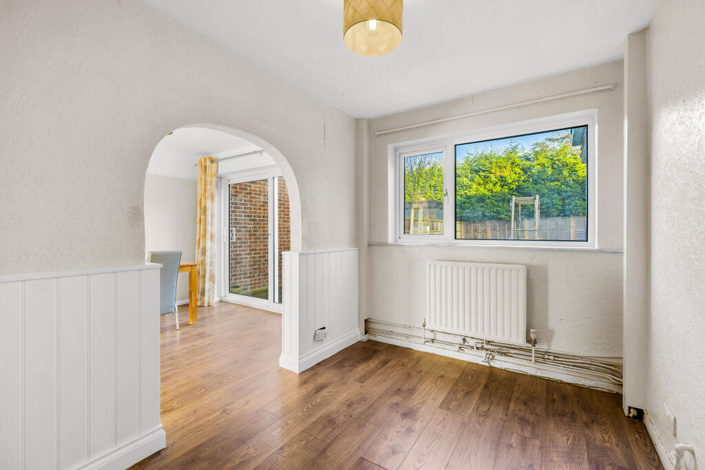 10 Chalmers Close Less than 3MB-5.jpg