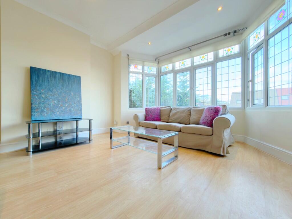 Hurstwood Road, London, NW11