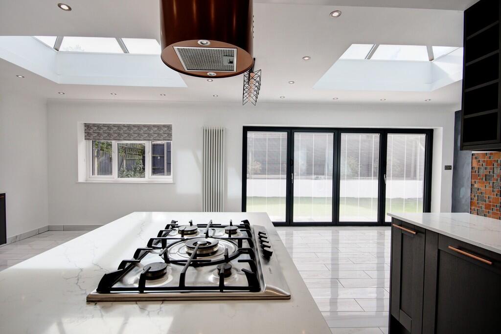 Kitchen Diner 1