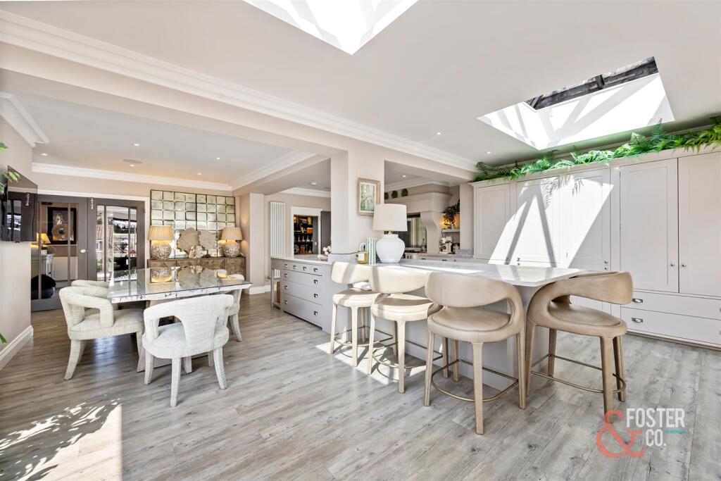 Hill Drive, 53-019.JPG