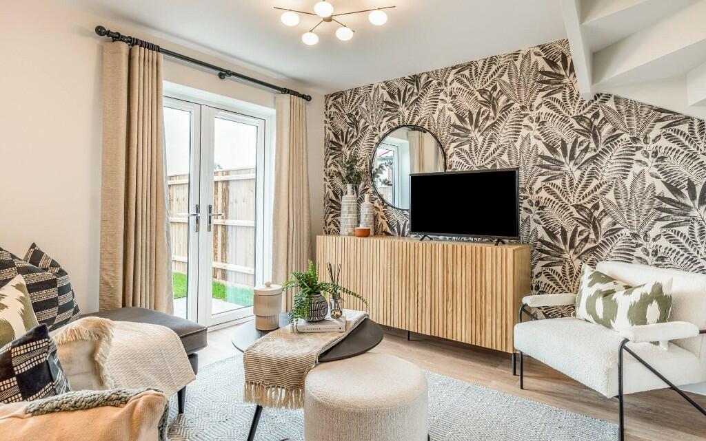 Similar Show Home