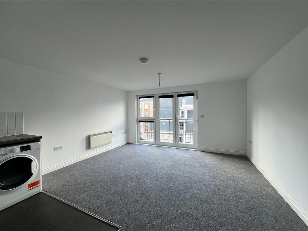 processed-CD2B2D9...