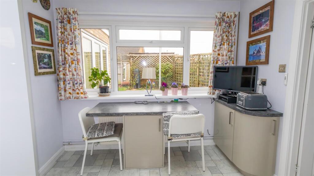 24 Westgate-03 - t.jpeg