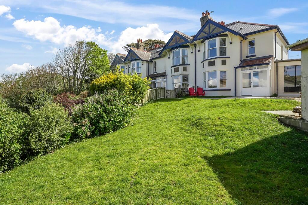 Garden &amp; House