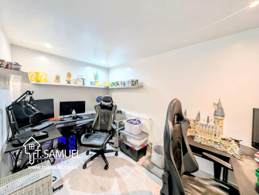 Lower Ground Room~2
