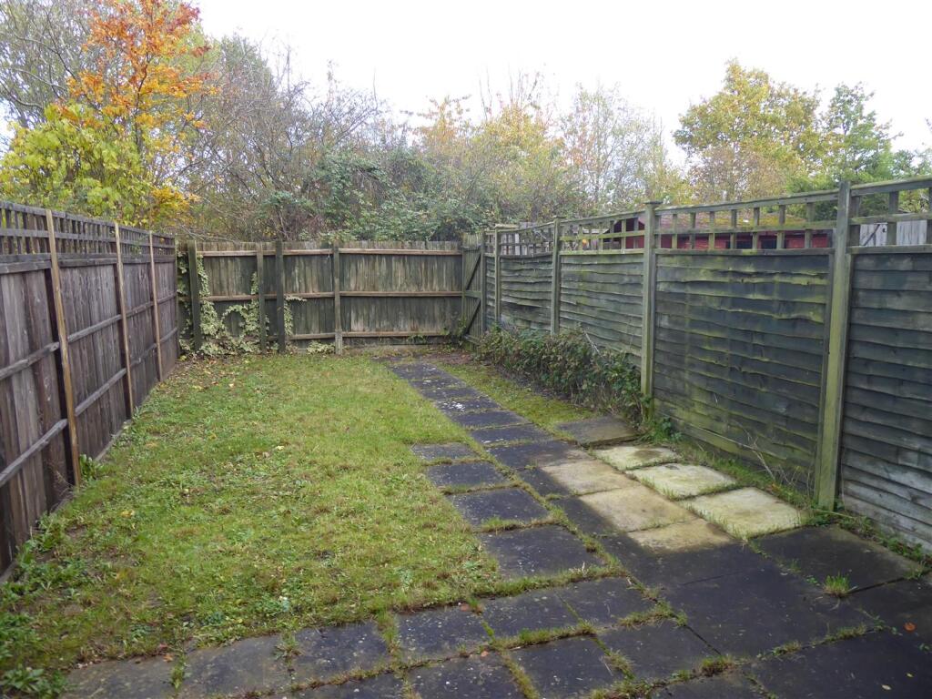 20 Wasdale Gardens (6).JPG