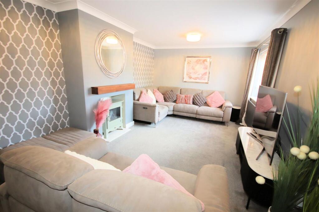 Fitted Kitchen/Dining Room