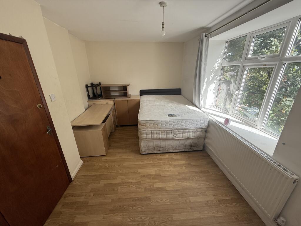 Photo 09-09-2025  14 25 53 T202509091733.jpg