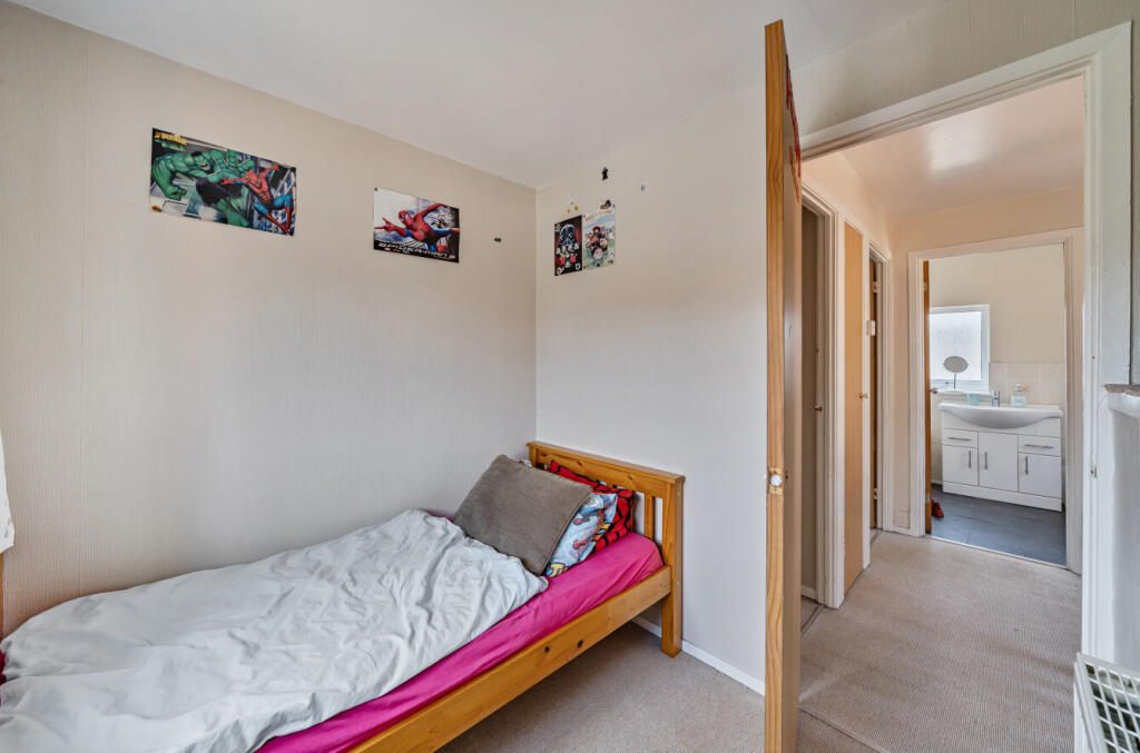 1334651-10-689f6b...