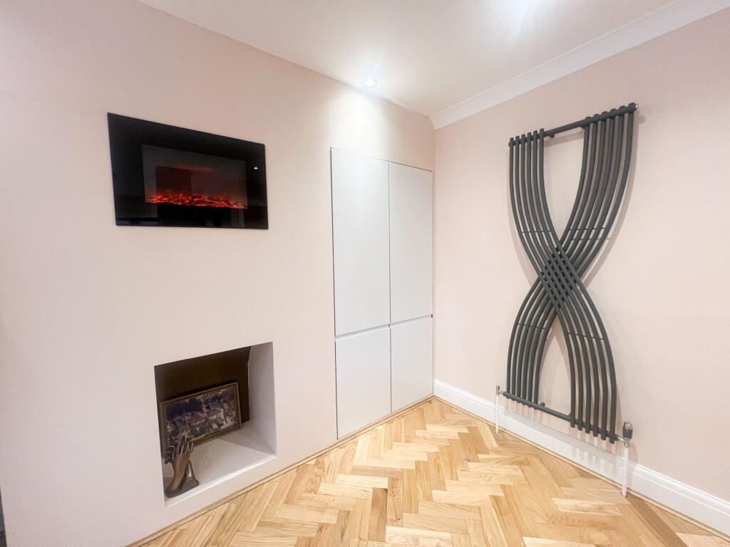 St. Barnabas Rd IG8