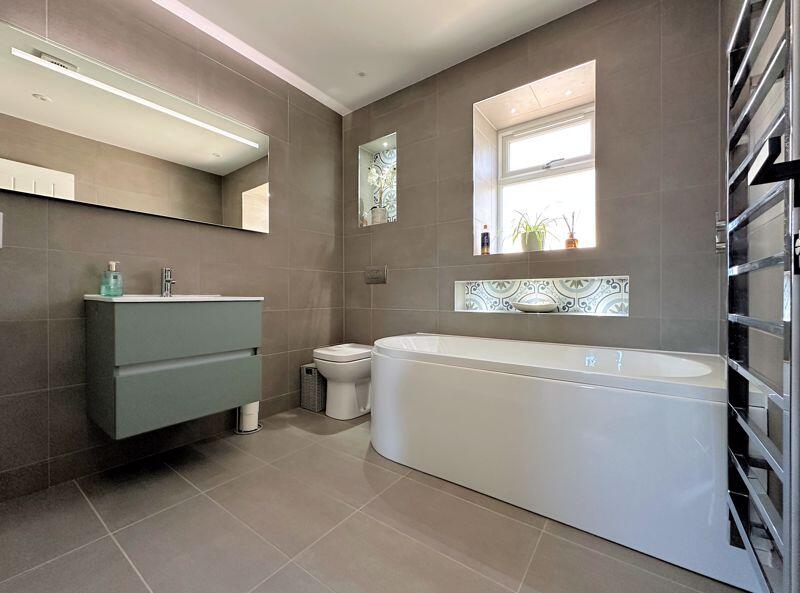 Bath &amp; Shower Room