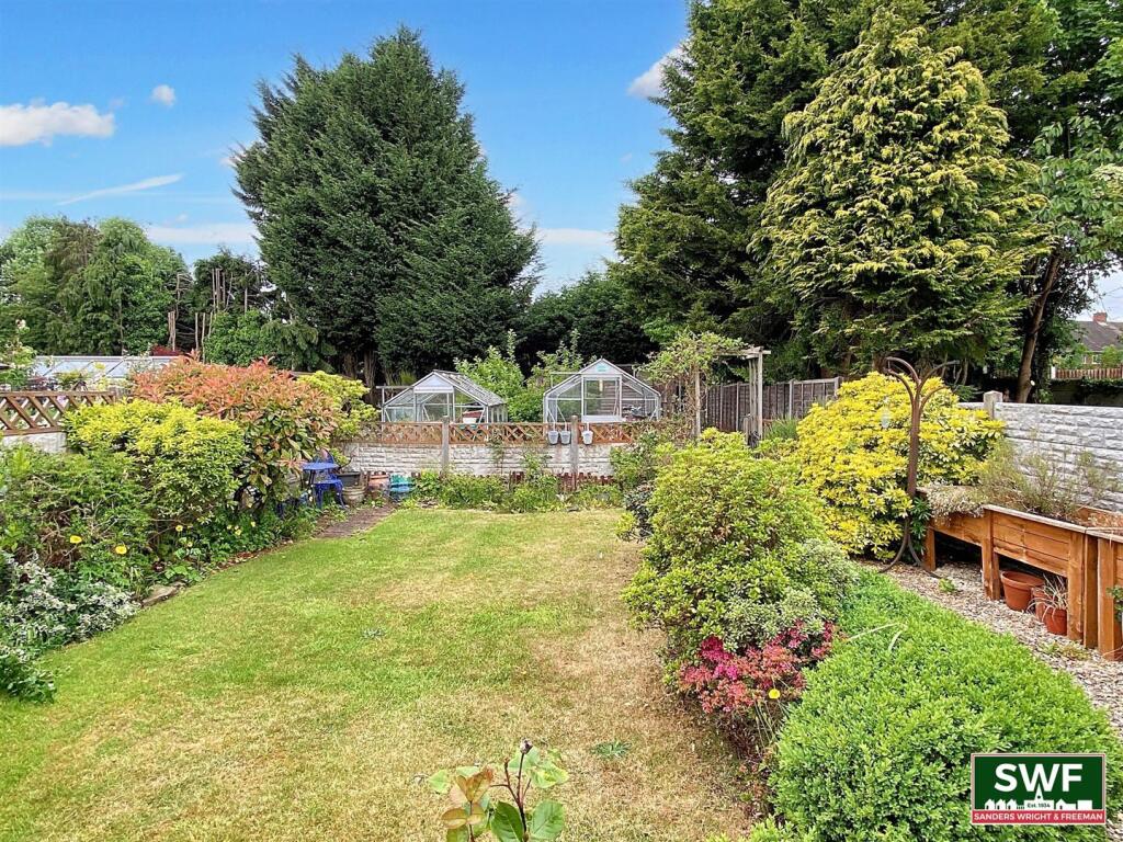 Garden2.jpg