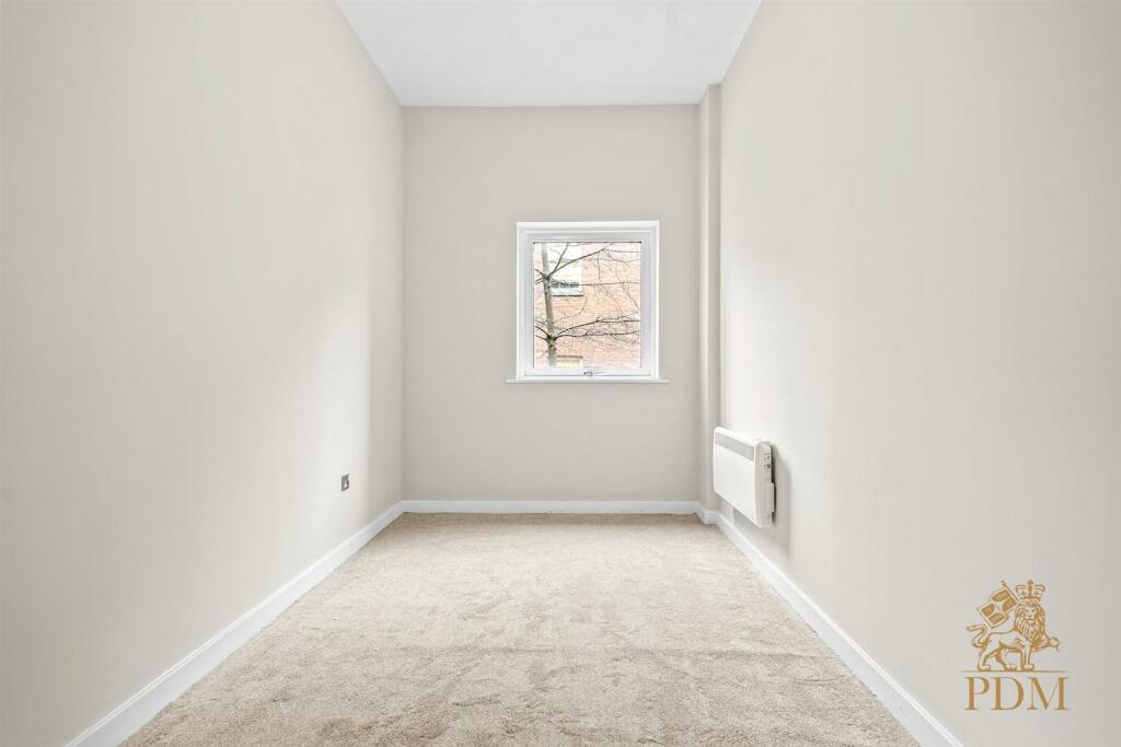 Apt 5 Lexington Place, 7 Plumptre Street Nottingha