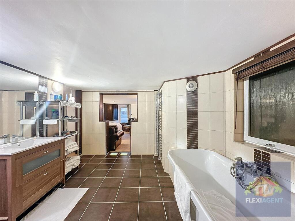 Private Living Bathroom