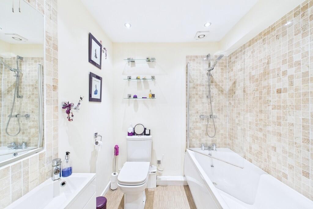 CAM03416G0-PR0121...