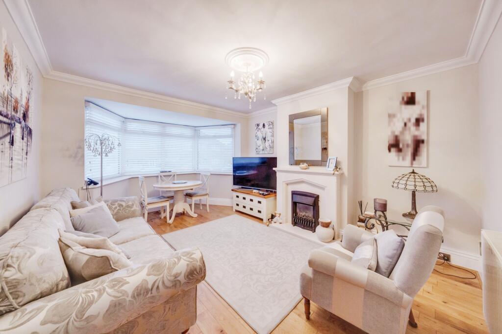 Lounge Dining Room
