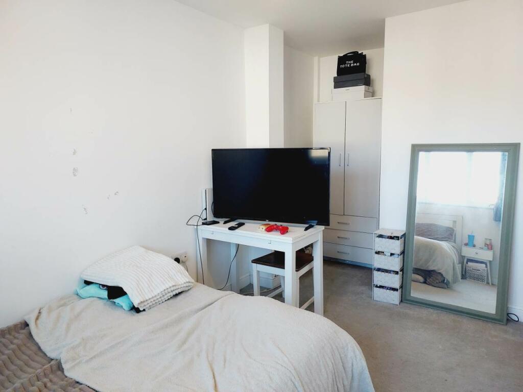 Ground floor bedroom