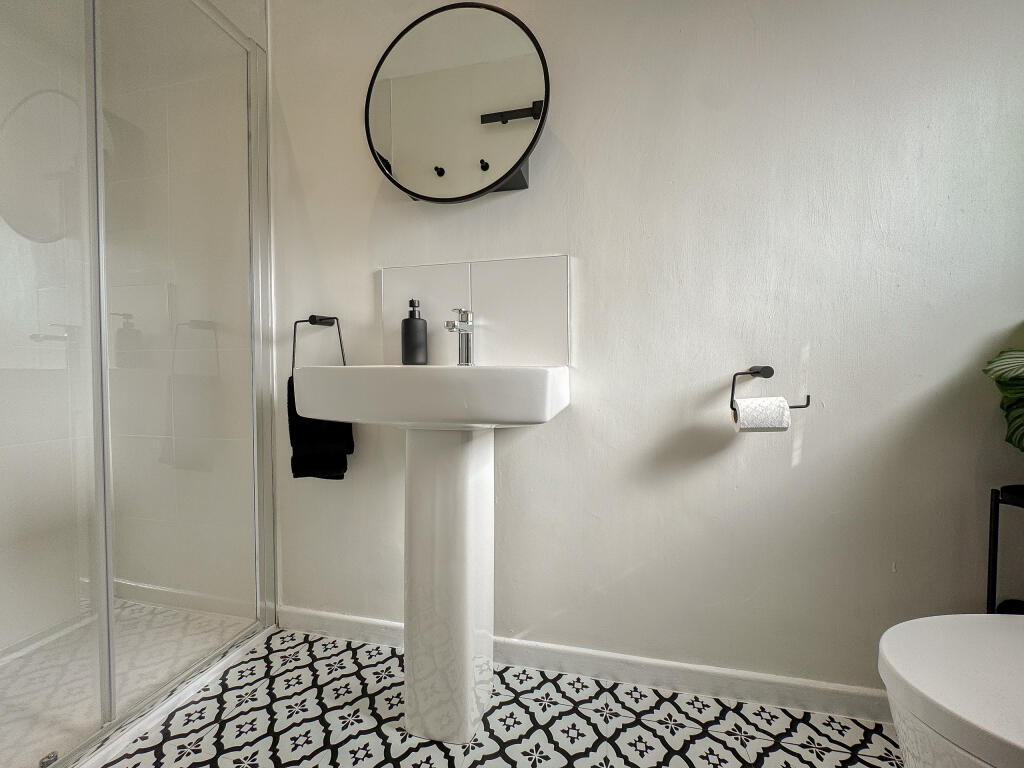 En Suite (2)