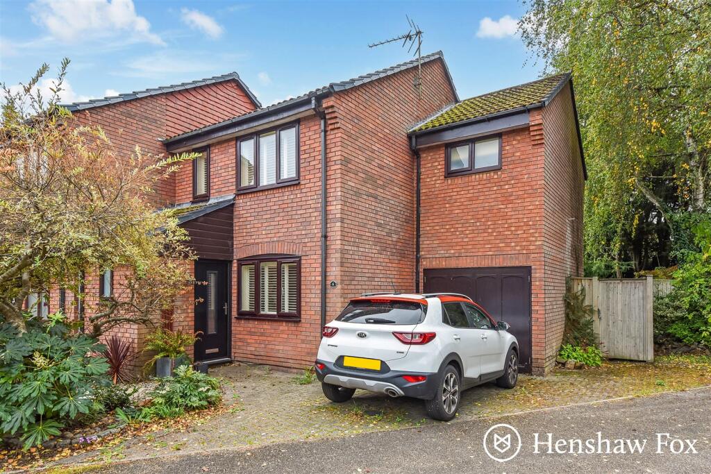 Knatchbull Close, Romsey, Hampshire