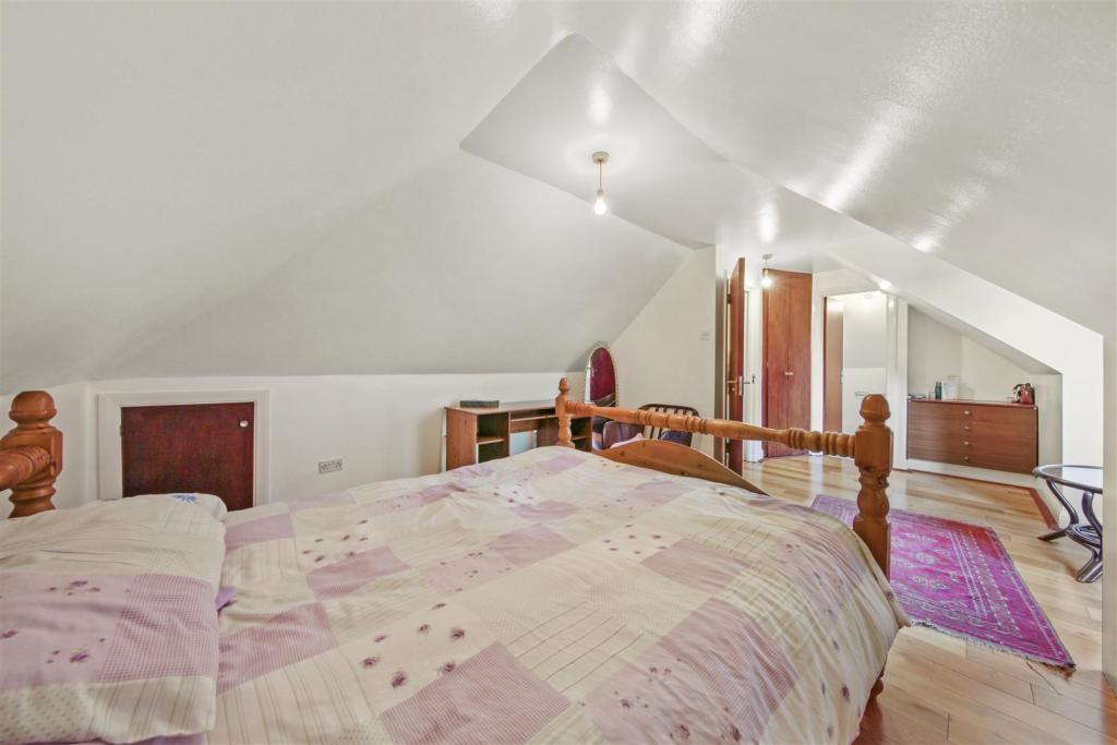 40 Barn Hill - 69qd3RPsSsB9RG4X1hoC.jpg