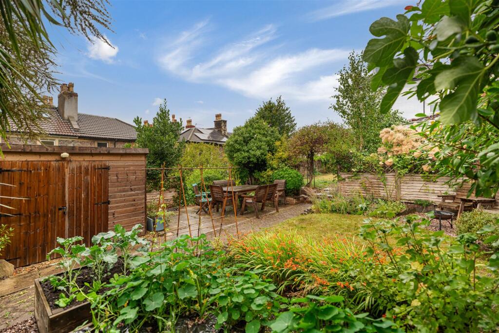 Flat 1, 46 Archfield Road13.JPG