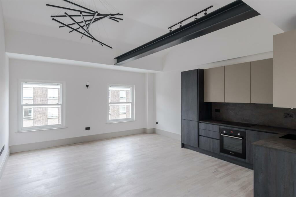 6, 11-12 Grenville Street-2.jpg