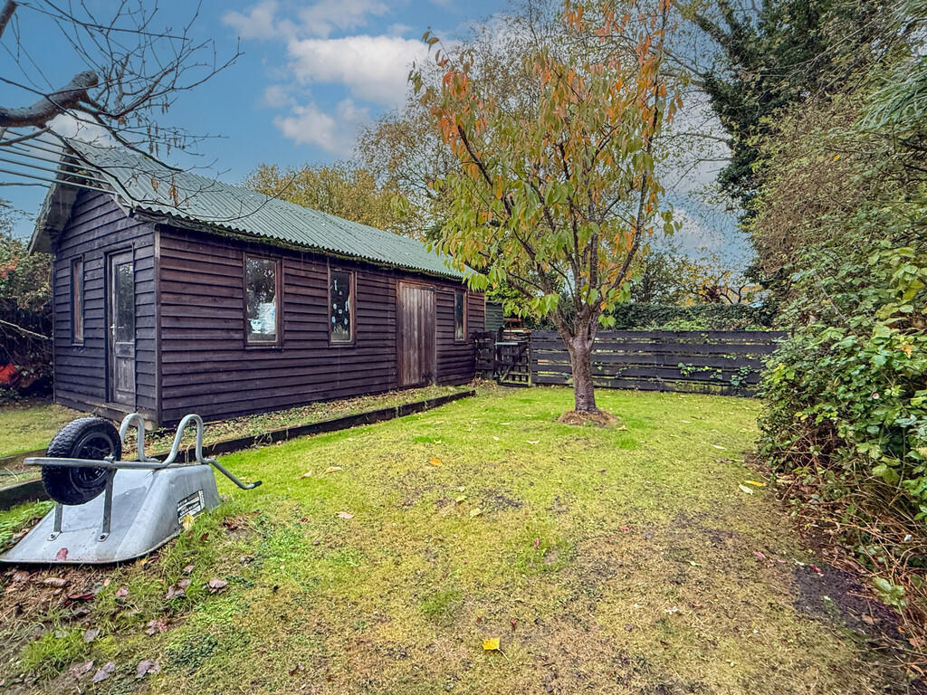 20251029_14484366...