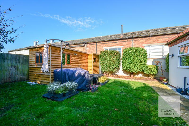Garden with Shed 