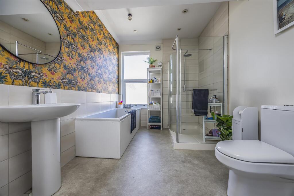 99 Folkestone Road, Baffins-PorticoMarketing-SoldB