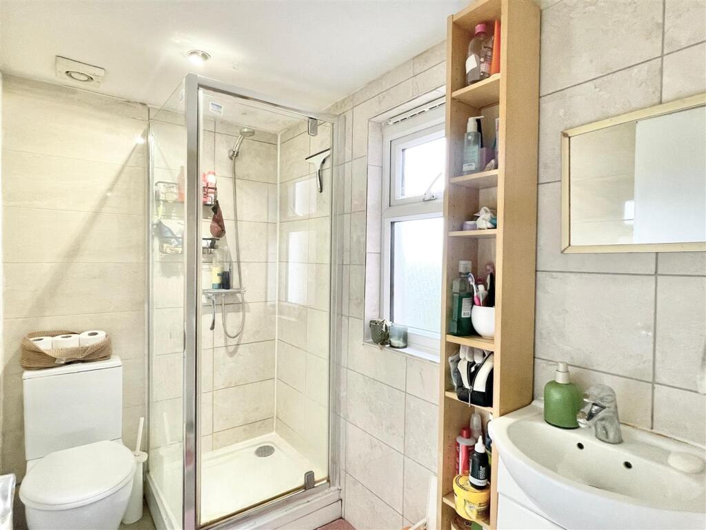 WhatsApp Image 2025-09-18 at 14.14.57 (1).jpeg