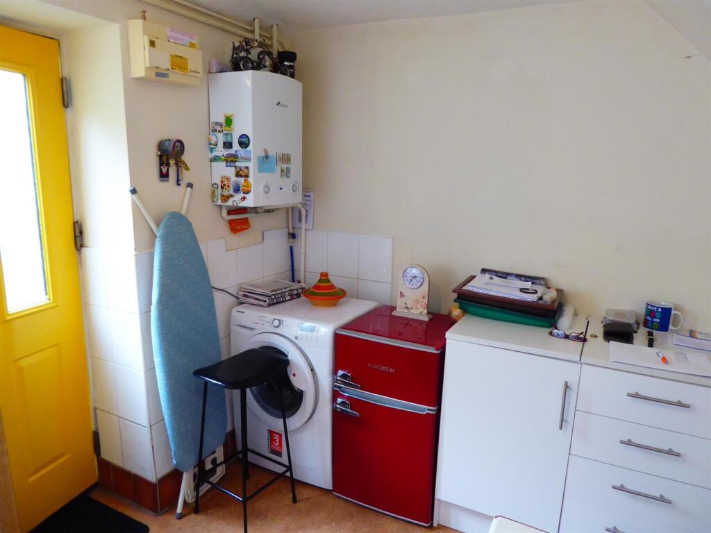 Kitchen/Breakfast Room