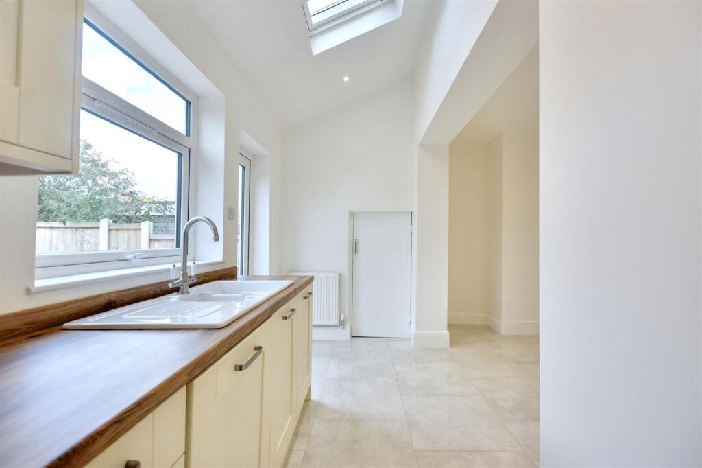 Dining/Living Kitchen